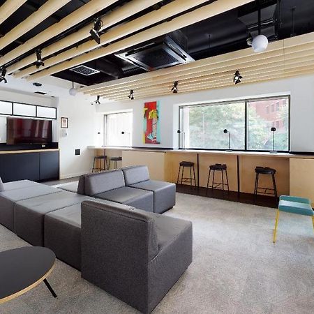Апартаменты Iq Altus House Leeds Лидс Экстерьер фото